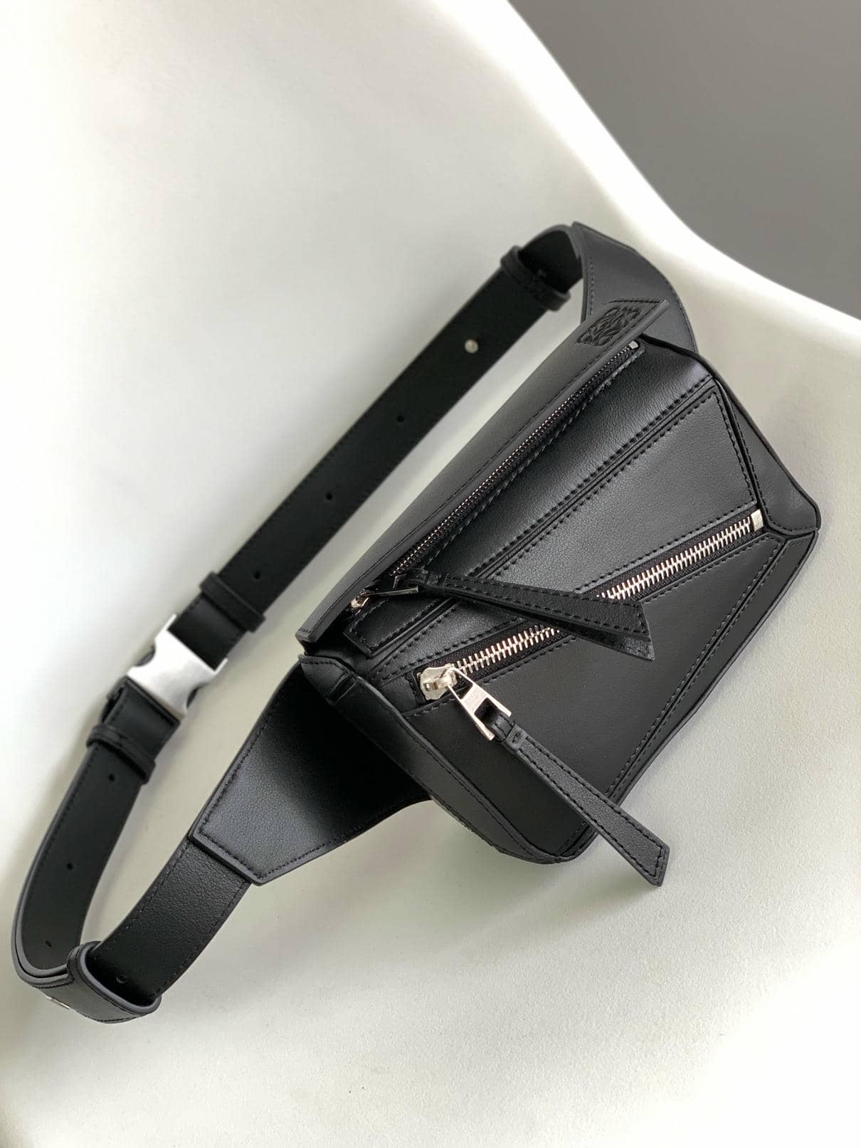 0008-Chest bag